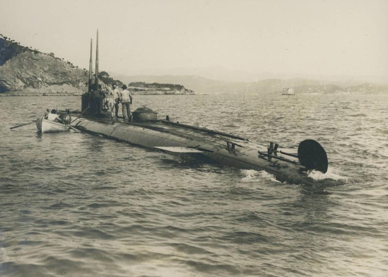 Sommergibile "F. 1" - Dislocamento 253/388 - Marina Brasiliana