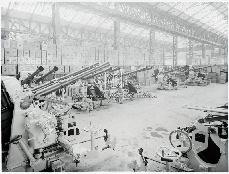 Interno del magazzino (3)