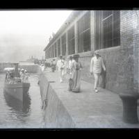 La signora Giardino, moglie del governatore di Fiume al lancio del siluro Italia. Febbraio 1924